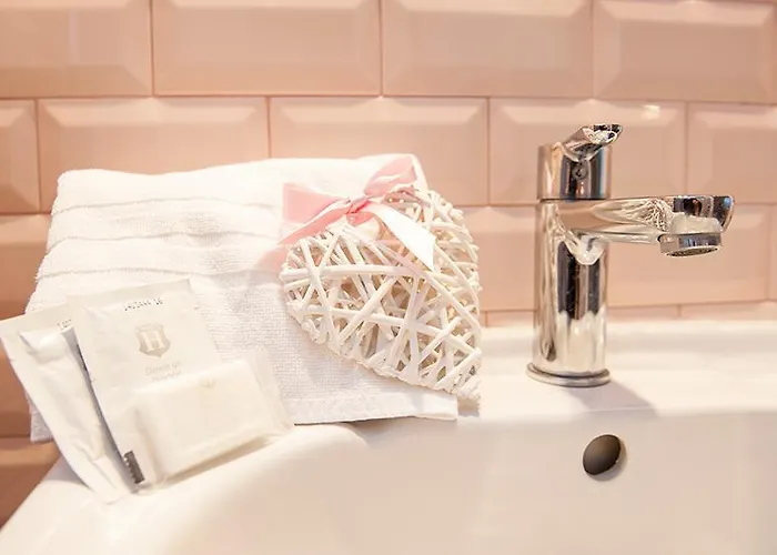Frühstückspension Domus Casaletto 4*