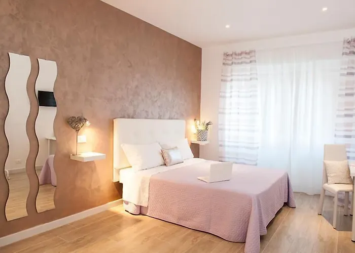 Frühstückspension Domus Casaletto 4*